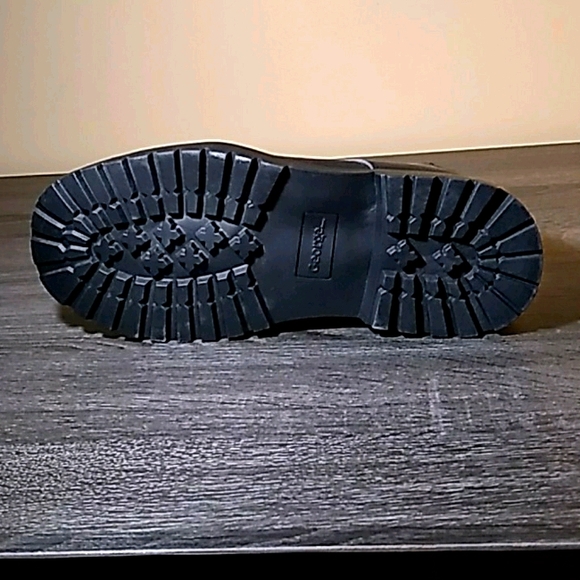 The brand is george and they are dress shoes - Picture 3 of 4